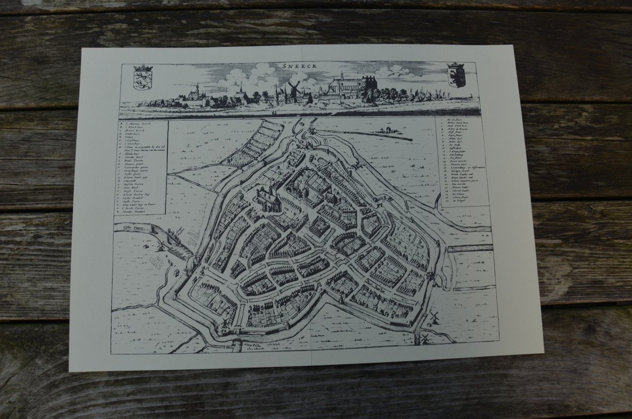 Div. reproducties van oude kaarten/steden