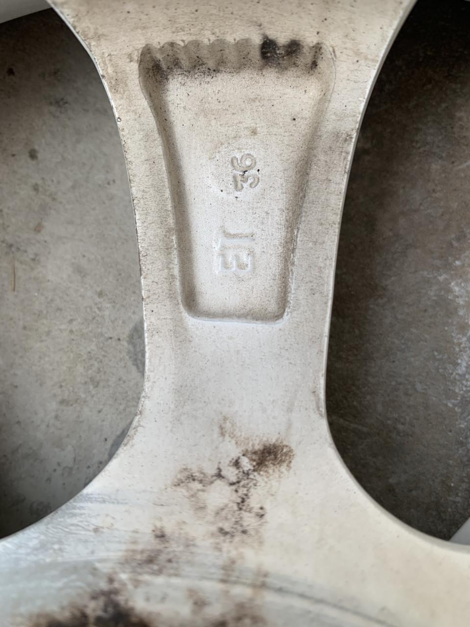 Velgen met zomerbanden voor C1, Aygo of Peugeot 107