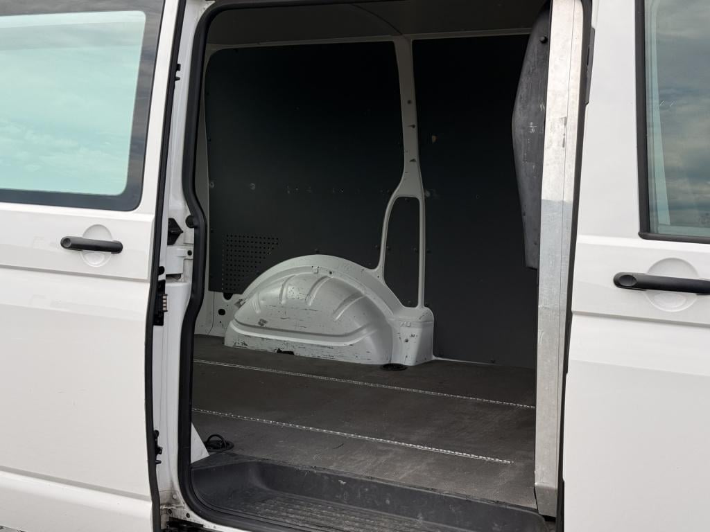 Volkswagen Transporter 2.0 tdi l1h1 30 | stoelverwarming | apple carplay | 