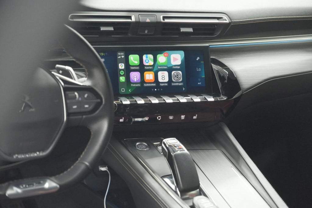 Peugeot 508 1.6 hybrid 225 gt | trekhaak | panoramadak | focal audio | elek
