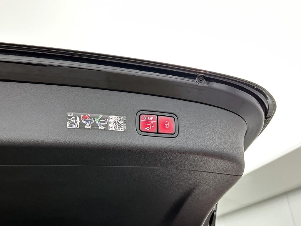 Mercedes-Benz Glc 300e 4matic sport edition | premium pakket | nightpakket 