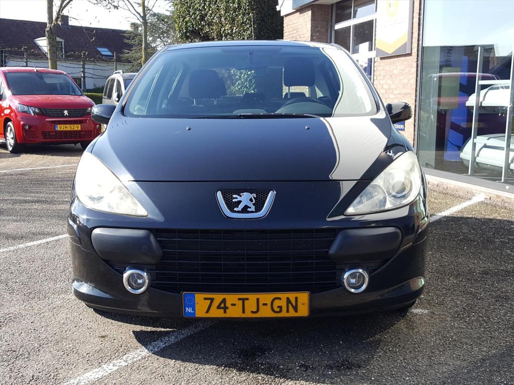 Peugeot 307 1.6 16v 5-deurs xs | airco | cruise control | trekhaak | radio/
