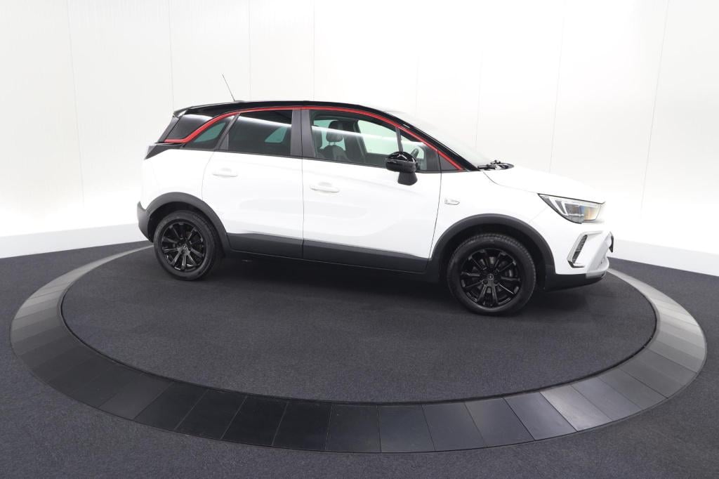 Opel Crossland X turbo 110 gs line | trekhaak | camera | apple carplay | na
