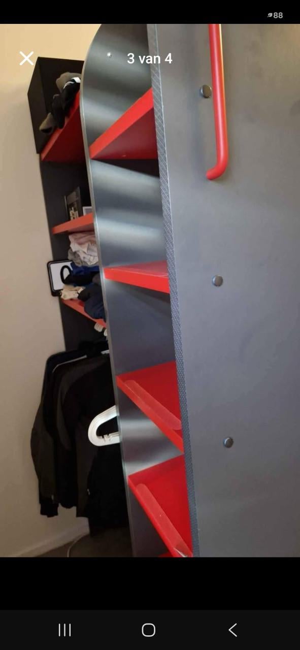 Hoogslaper met bureau