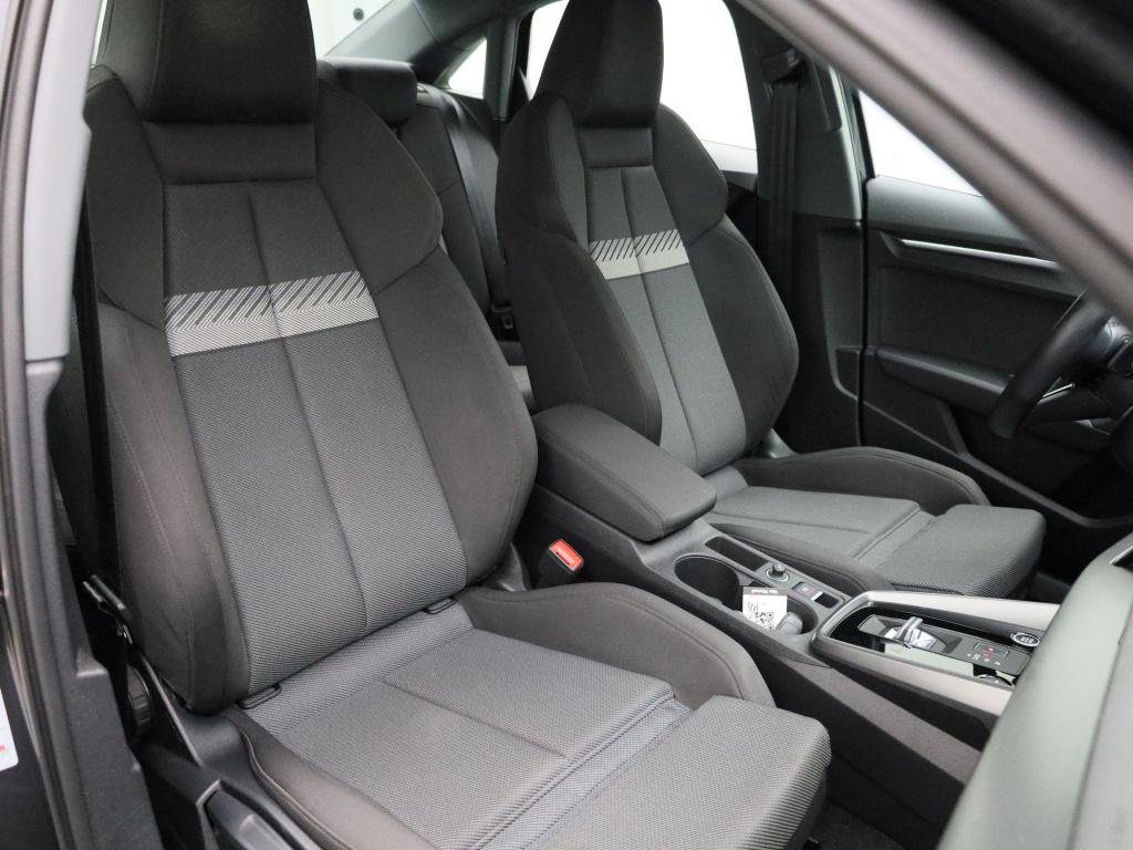 Audi A3 limousine 30 tfsi pro line | automaat | apple carplay / android aut