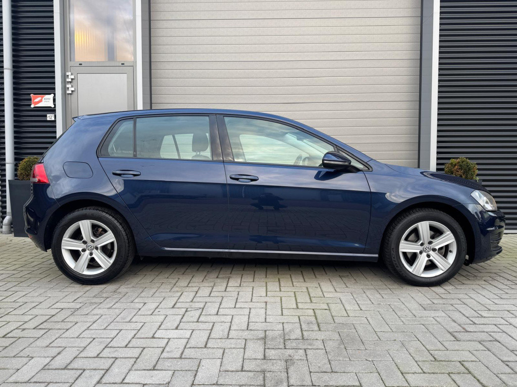 Volkswagen Golf 1.2 tsi easyline