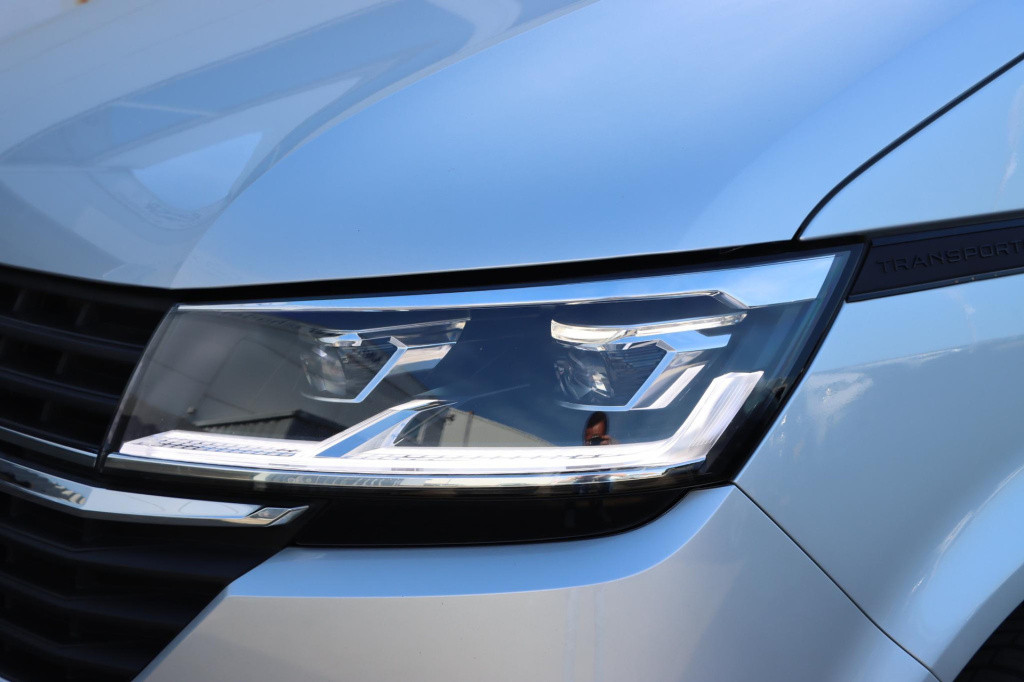 Volkswagen Transporter 2.0 tdi l2h3 30 bulli 150pk dsg7