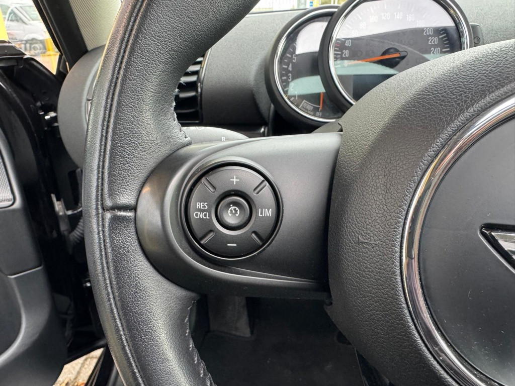 Mini Clubman mini 1.5 one chili - pano - half leer - lm velgen - stoelverwa