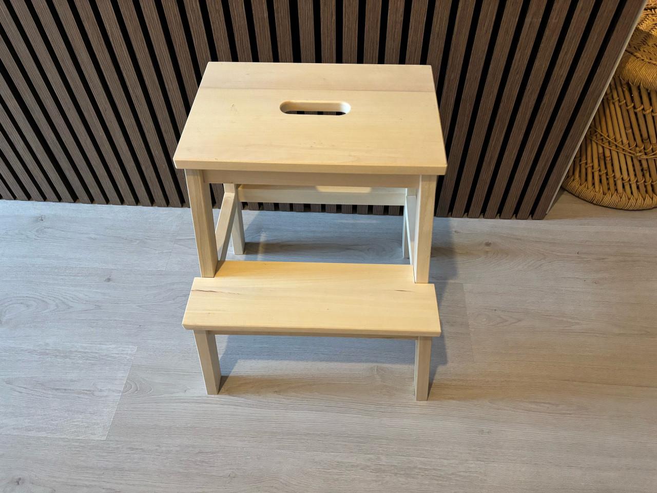 IKEA opstapje/krukje BEKVAM