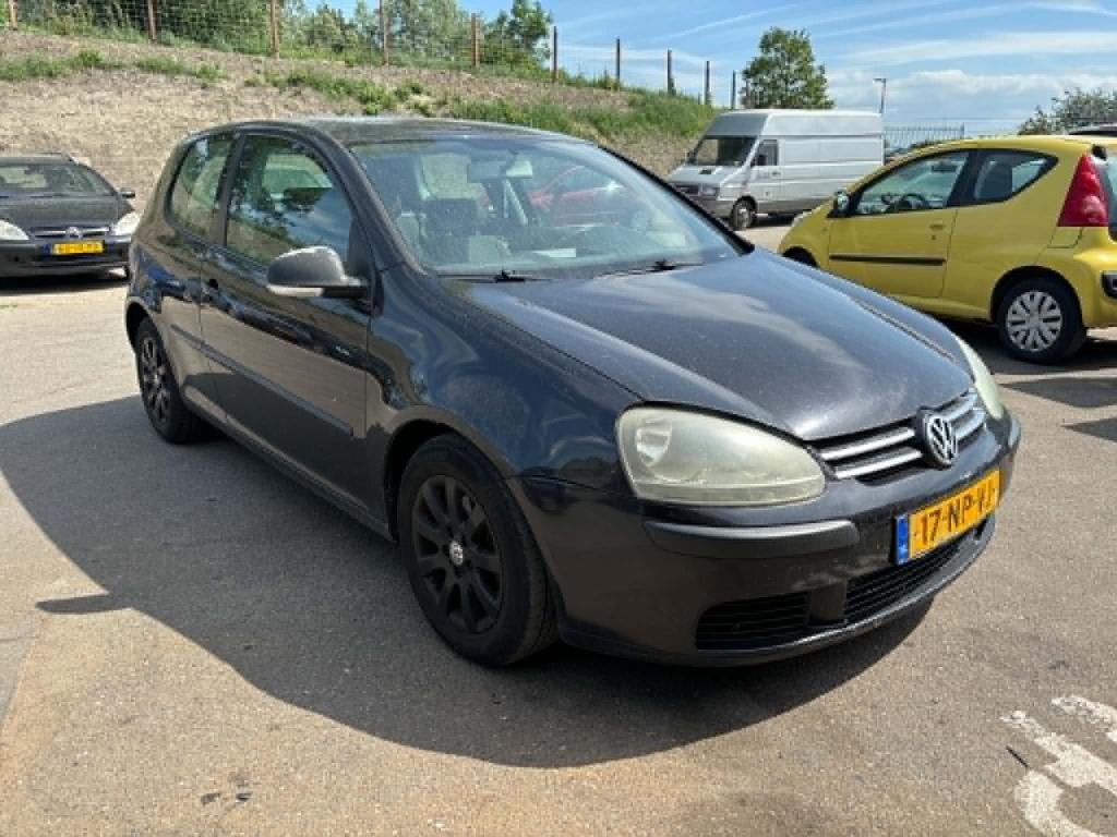 Volkswagen Golf 1.6 fsi trendline