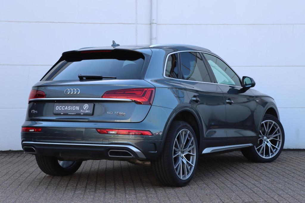 Audi Q5 50 tfsi e s edition 300pk s tronic | soh 97,4% |