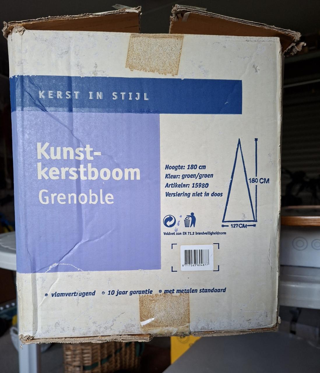 Mooie kunstkerstboom (180 cm)