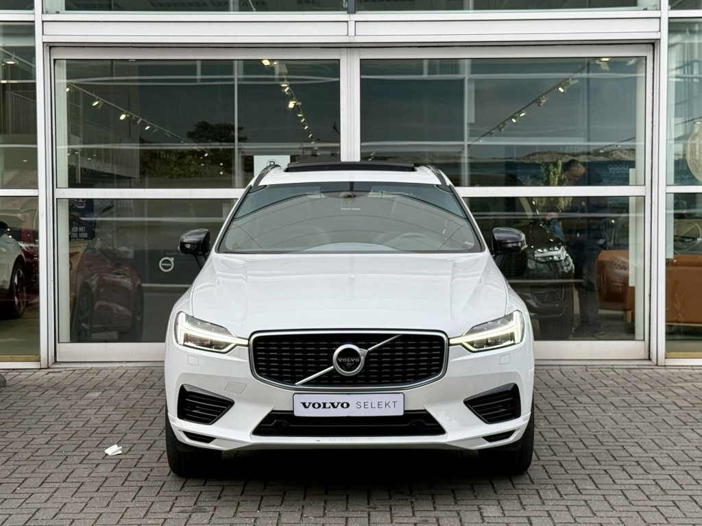 Volvo XC60 t8 390pk recharge r-design| panodak| adap.cruise| 360camera| led