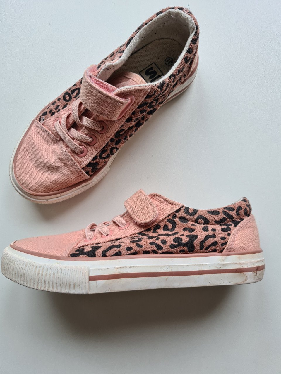 Roze / zalm roze tijgerprint klittenband sneakers Maat 31