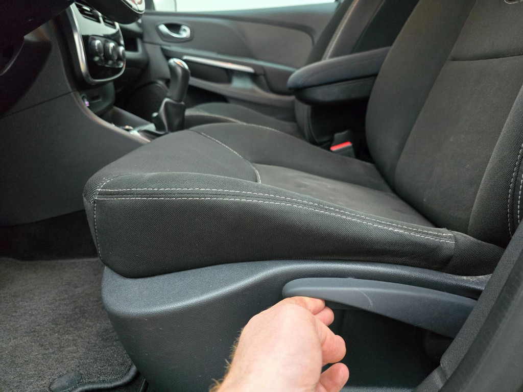 Renault Clio 0.9 tce met cruisecontrol en trekhaak | tweedehands renault cl