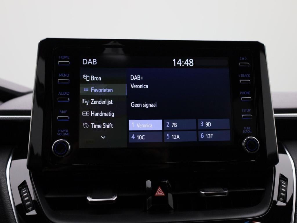 Toyota Corolla 1.8 hybrid business plus | automaat | stoel verwarming | par
