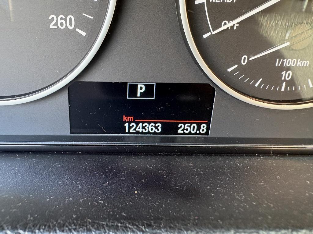 BMW 3-serie 328i high executive