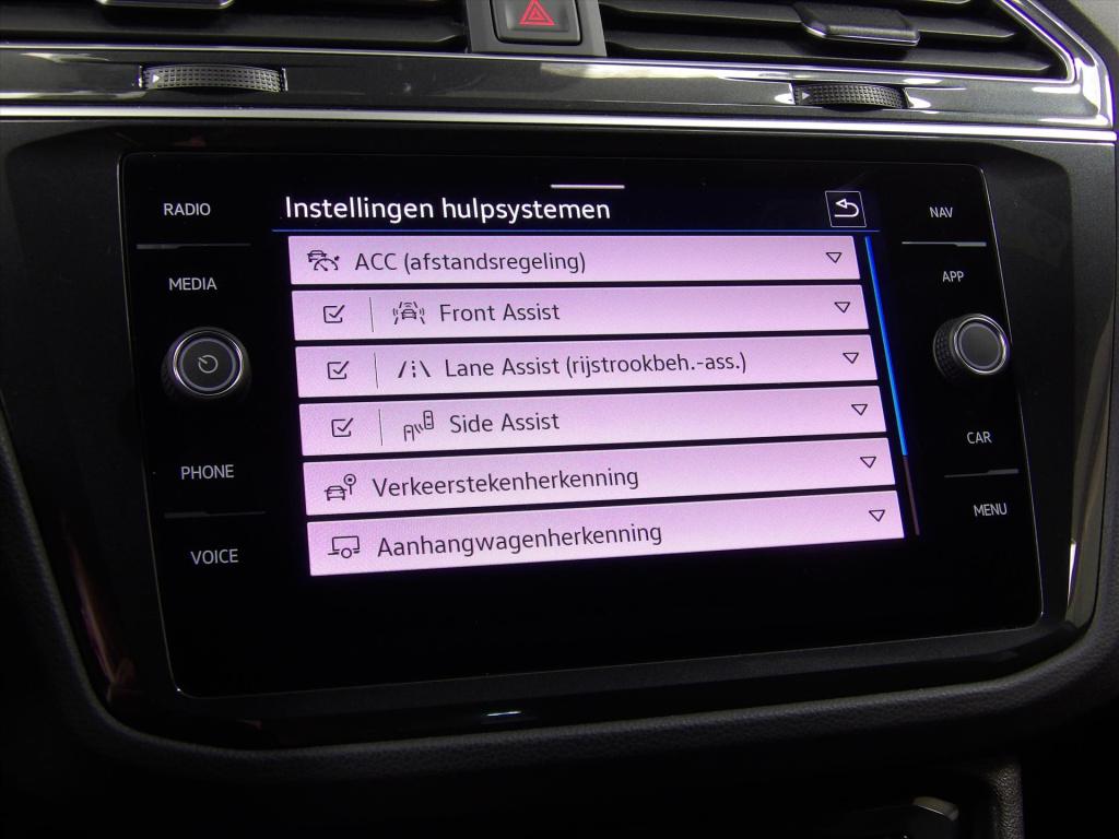 Volkswagen Tiguan 1.5 tsi 150pk dsg r-line