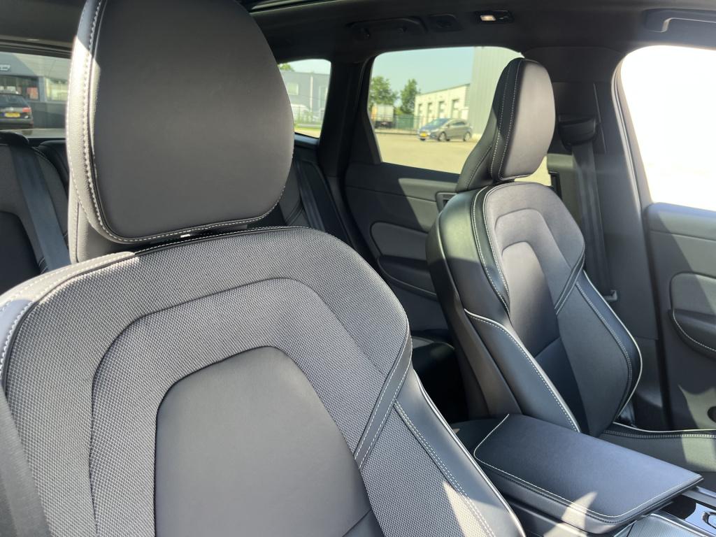 Volvo XC60 2.0 t6 plug-in hybrid awd r-design