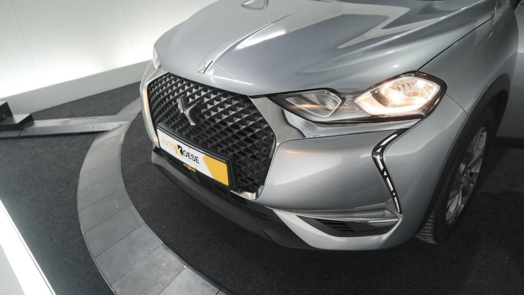 Ds Ds 3 crossback puretech 100 montmartre | parkeersensoren | apple carplay