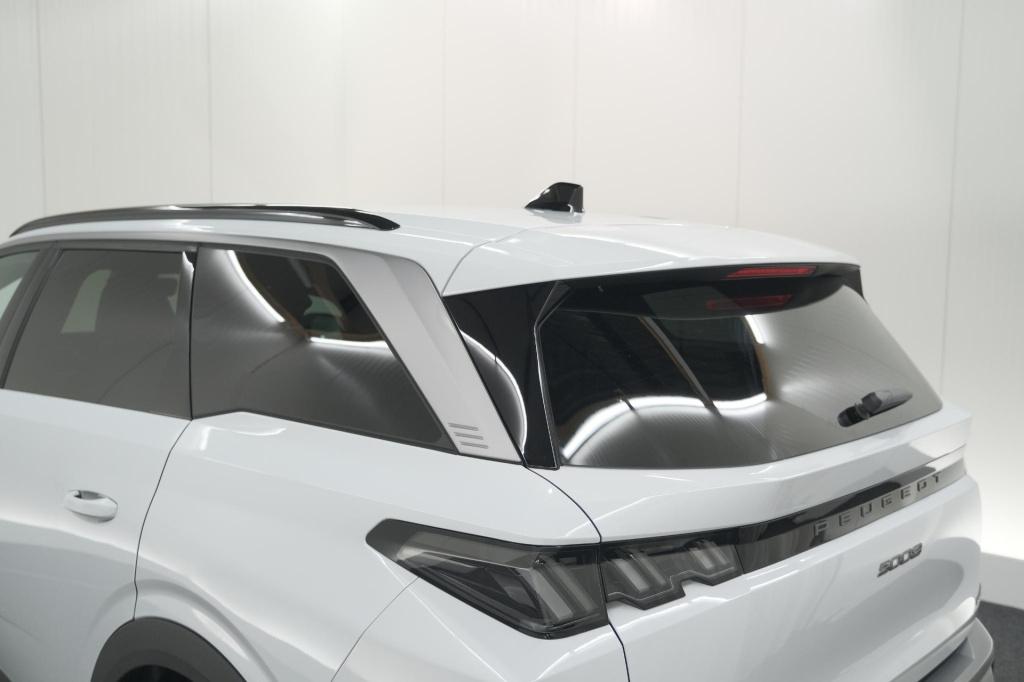 Peugeot 5008 hybrid 136 e-dcs6 allure | 7 zitplaatsen | camera | stoelverwa
