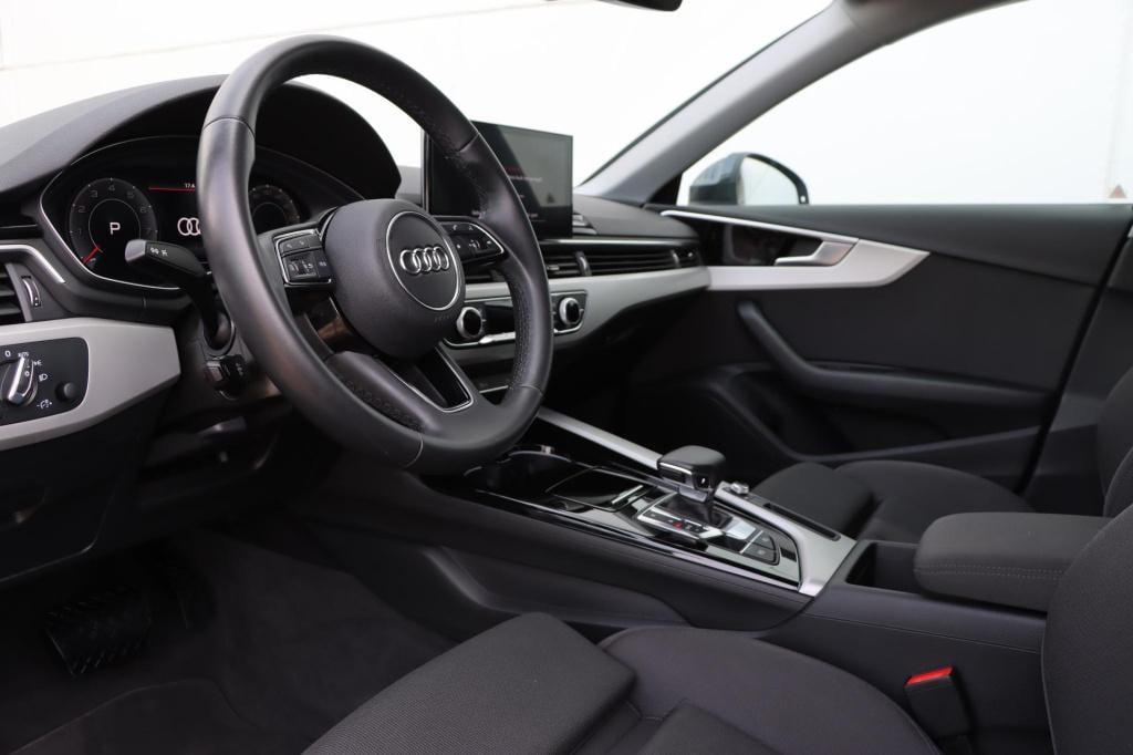 Audi A4 limousine 40 tfsi advanced edition 204pk s-tronic