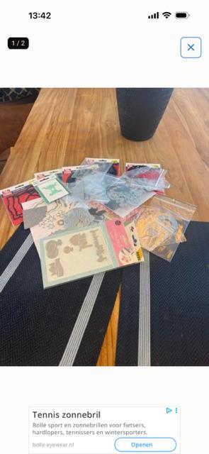 Ongeveer 39 snijmallen te koop