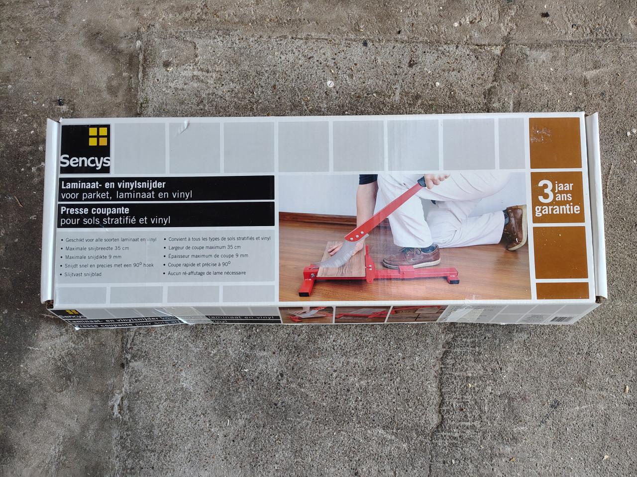 Nieuwe laminaatsnijder