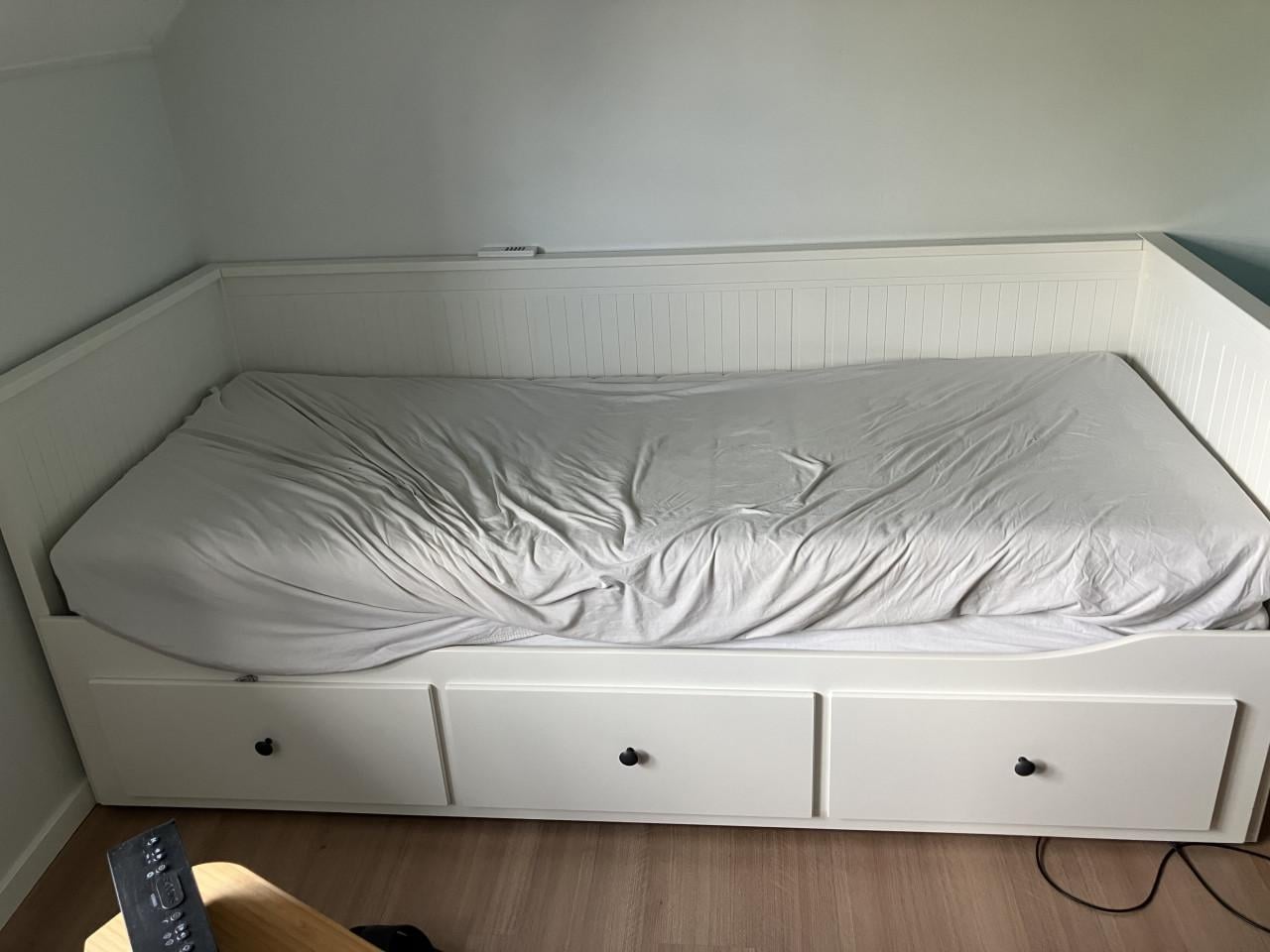 Compleet IKEA Hemnes bed. In zeer goede staat!