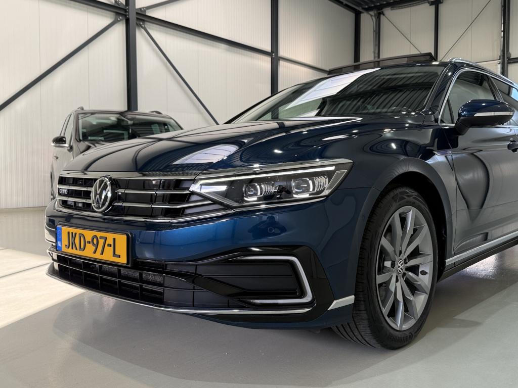 Volkswagen Passat variant 1.4 tsi phev 218pk gte | pano | dynaudio | trekha