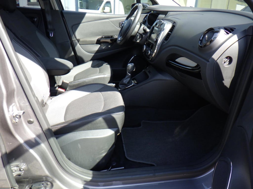 Renault Captur 1.2 tce dynamique automaat!