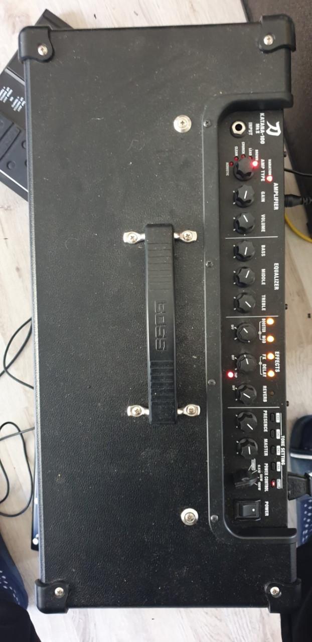 Boss Katana MK2 instelbaar van 0,5-50 -100 watt