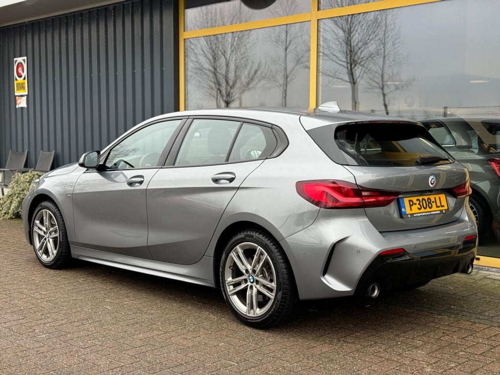 BMW 1 Serie 120i bns edition