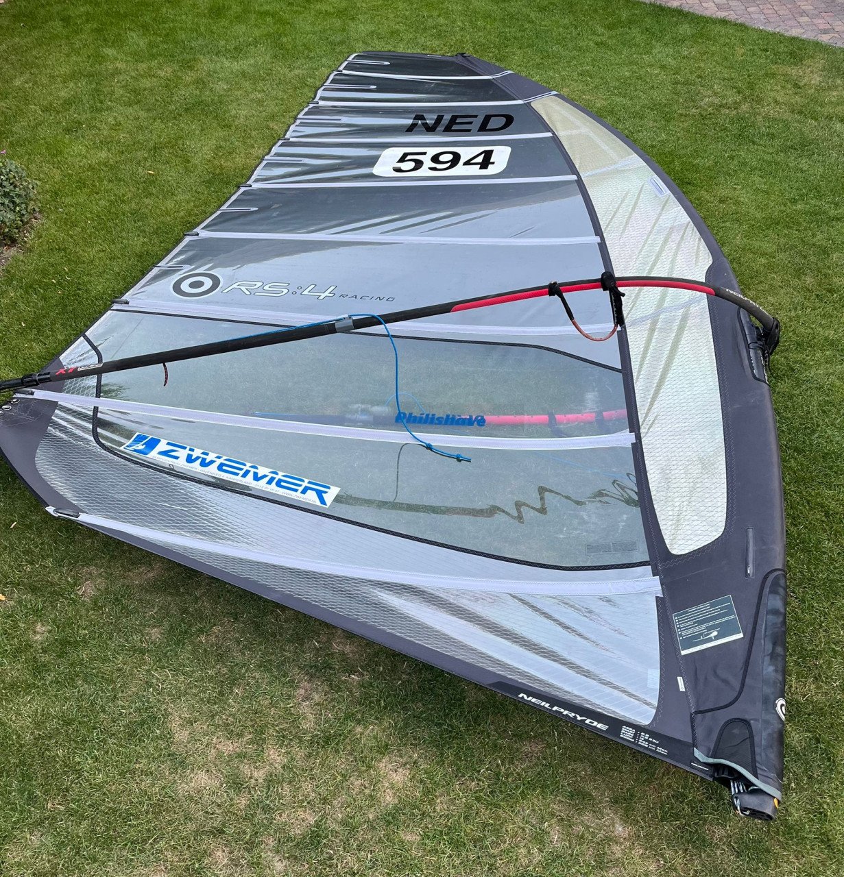 Neilpryde RS4 windsurfzeil 9,8 en 11,6 m2, met masten + giek