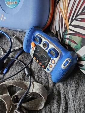 VTech KidiZoom Duo DX Kindercamera 10-in-1, kleur blauw....