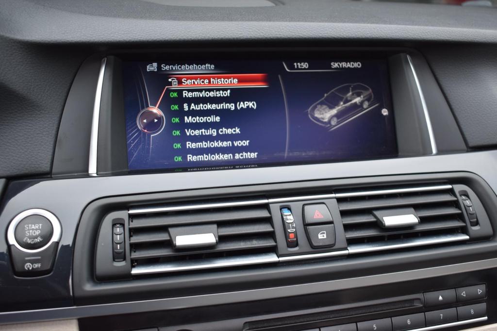 BMW 5 Serie 520i m sport | schuifdak | camera | leder | nap | adapt. cruise