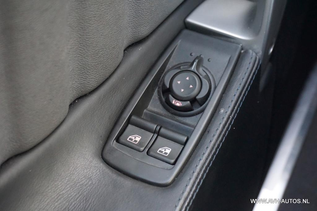 Alfa Romeo Brera 3.2 jts q4 skywindow