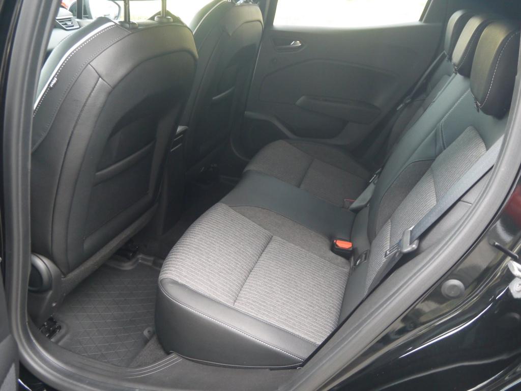 Mitsubishi Colt 1.6 hev instyle|trekhaak|rijklaar
