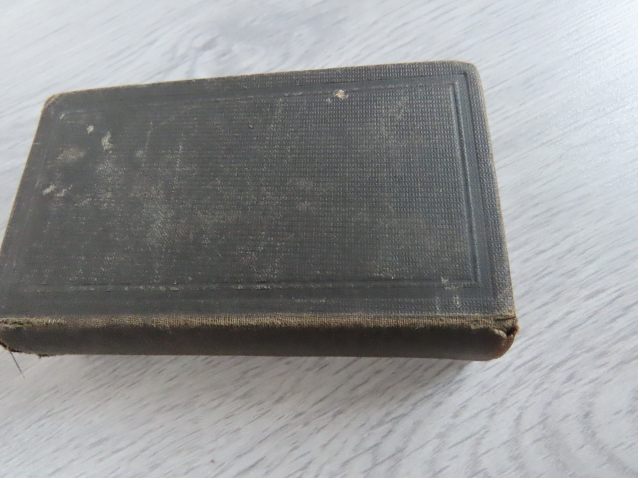 Antiek oud schoolbijbeltje 1884