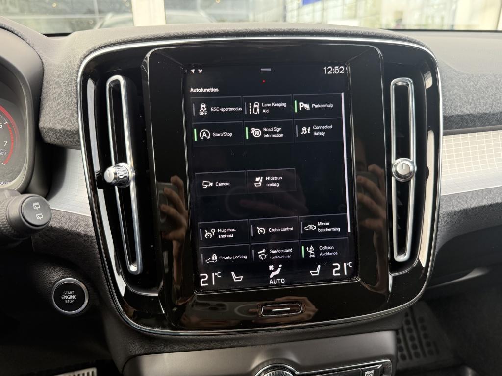 Volvo XC40 t2 129pk aut8 momentum pro| adap.cruise| camera| standkachel| st