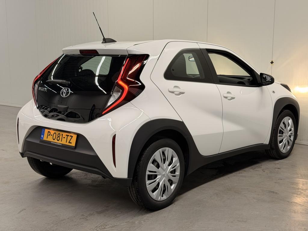 Toyota Aygo x 1.0 vvt-i s-cvt play
