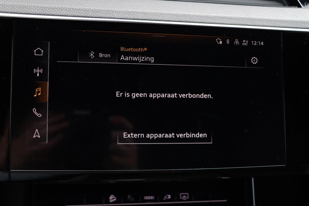 Audi E-tron sportback 55 quattro black edition 95 kwh 408pk s-line | soh 94
