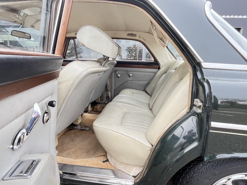 Rover Onbekend p5b 3.5 litre v8 saloon automatic