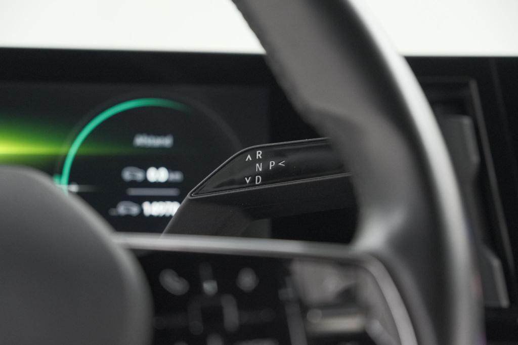 Renault Megane E-tech ev40 boost charge techno | 1 fase | soh 95,5% | camer