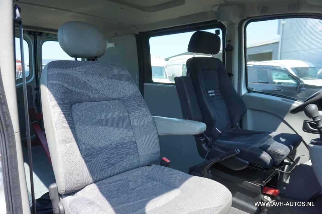 Renault Master t28 2.5dci l1 h1, exportkoopje!