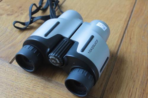 Verrekijker, klein model..10x25UCF