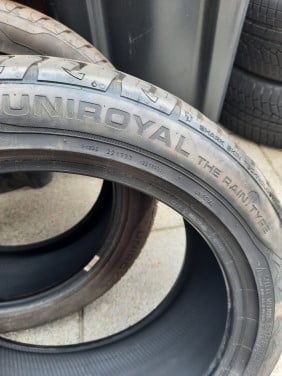 Te koop banden van unie royalle met 8 MM profiel