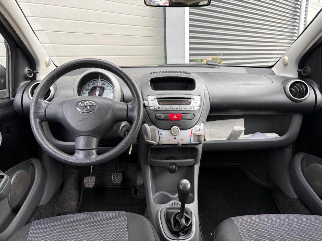 Toyota Aygo 1.0-12v +/apk/129.000/airco/centraal/