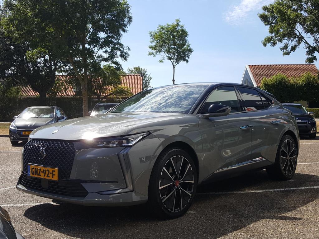 Ds Ds 4 1.6 puretech 180pk aut performance line |navi|applecarplay&androida