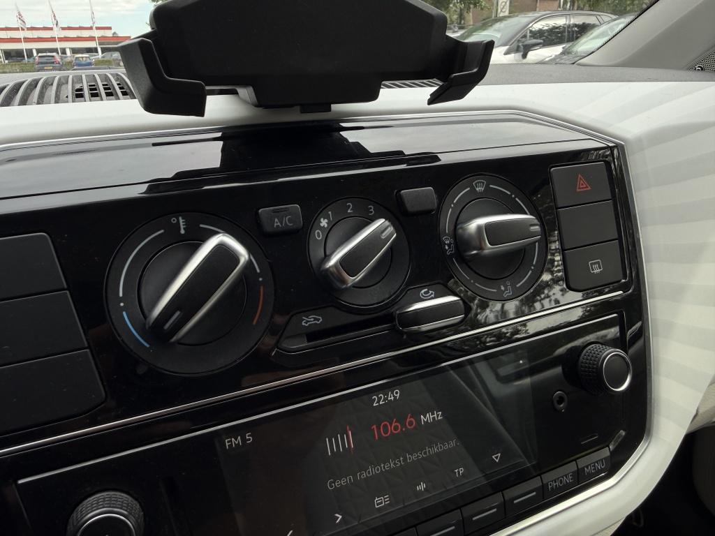 Volkswagen UP! 1.0 beats audio uitvoering